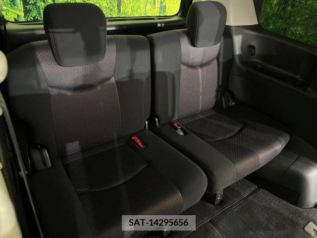 Nissan SERENA 2012-02 384944-10