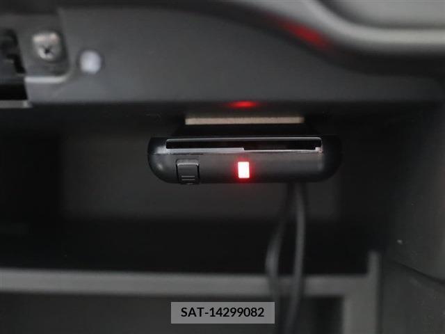 Nissan NOTE 2019-04 280075-4