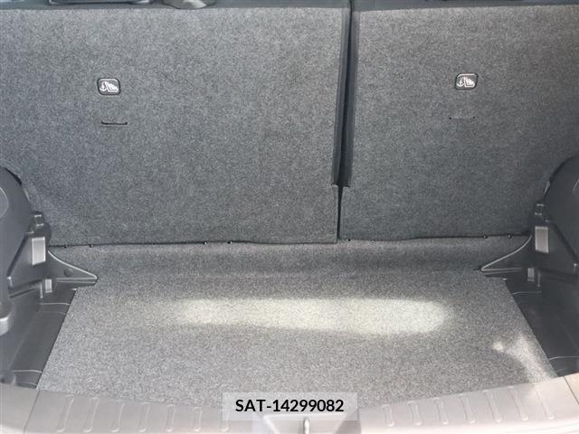 Nissan NOTE 2019-04 280075-17