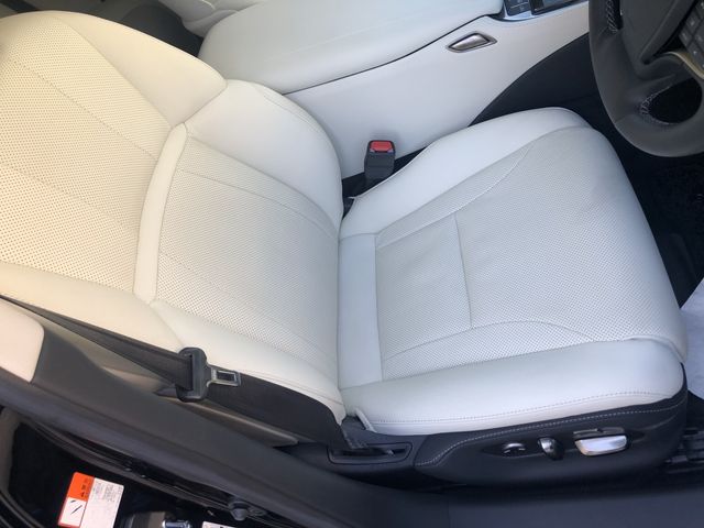 Lexus LS 2021-02 21045-13