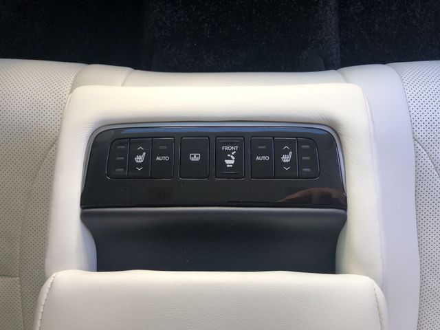Lexus LS 2021-02 21045-15