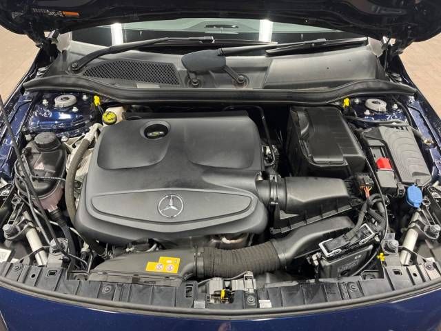 Mercedes Benz GLA-CLASS 2017-07 192934-19