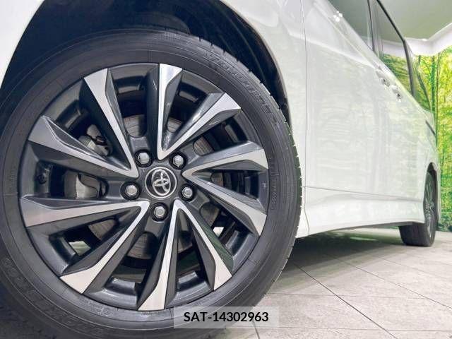 Toyota VOXY 2022-03 237788-14