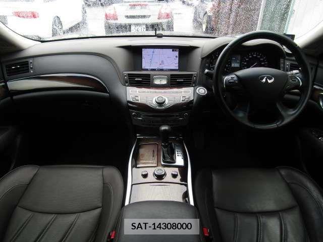 Nissan FUGA 2015-08 270721-16