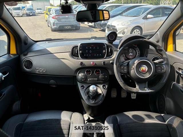 Abarth 595 2021-08 323187-1