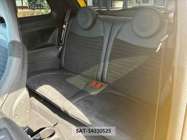 Abarth 595 2021-08 323187-17