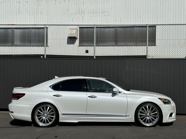 Lexus LS 2013-03 11664-5