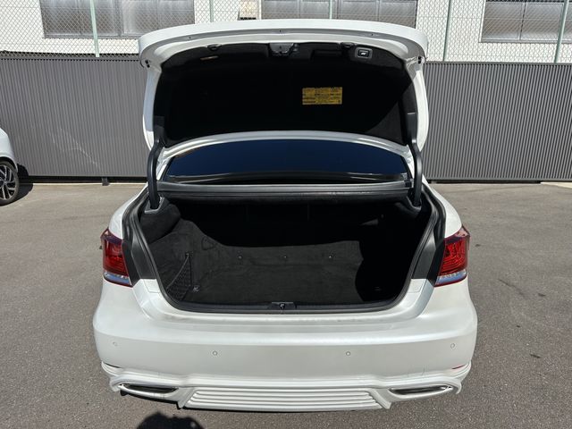 Lexus LS 2013-03 11664-9