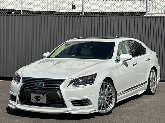 Lexus LS 2013-03 11664-0