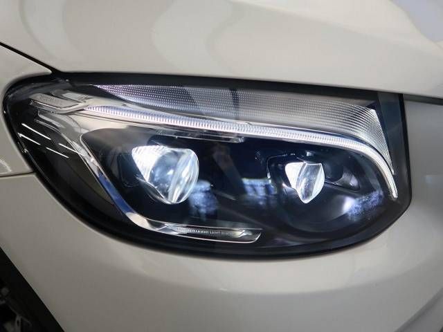 Mercedes Benz GLC-CLASS 2019-08 1896-12