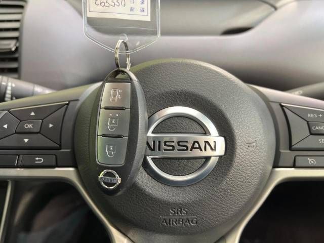 Nissan SERENA 2020-04 188648-8