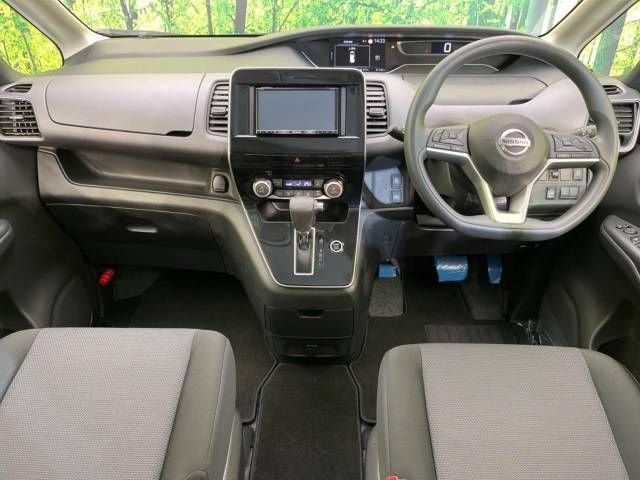Nissan SERENA 2020-04 188648-1