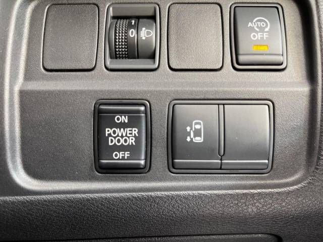 Nissan SERENA 2020-04 188648-7