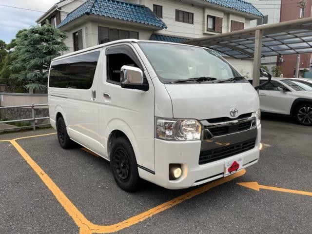 Toyota HIACE VAN 2020-11 187717-0