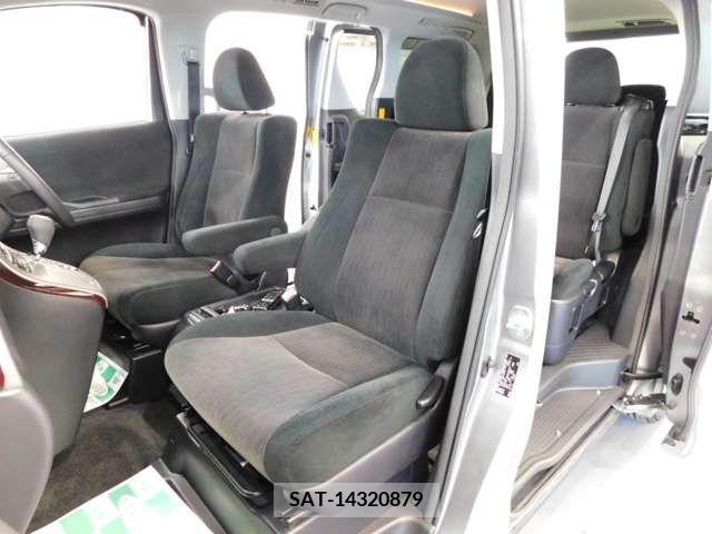Toyota ALPHARD 2013-09 299921-19