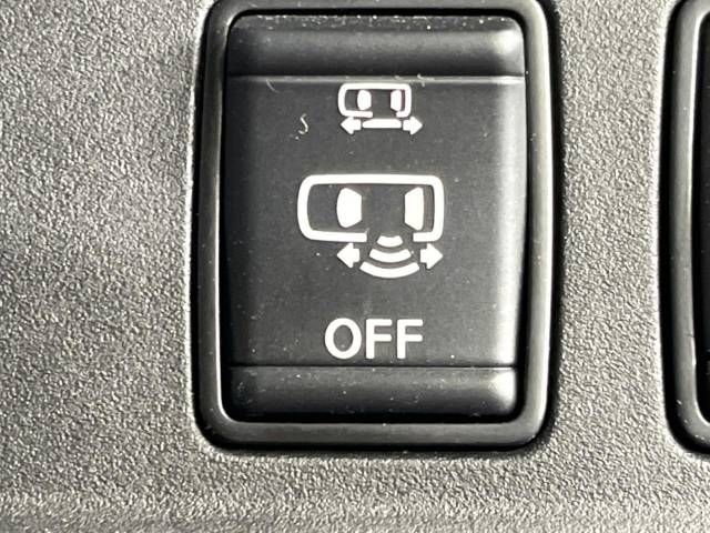 Nissan SERENA 2018-10 26809-6