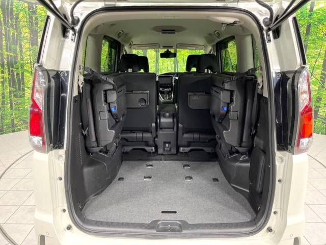 Nissan SERENA 2018-10 26809-11