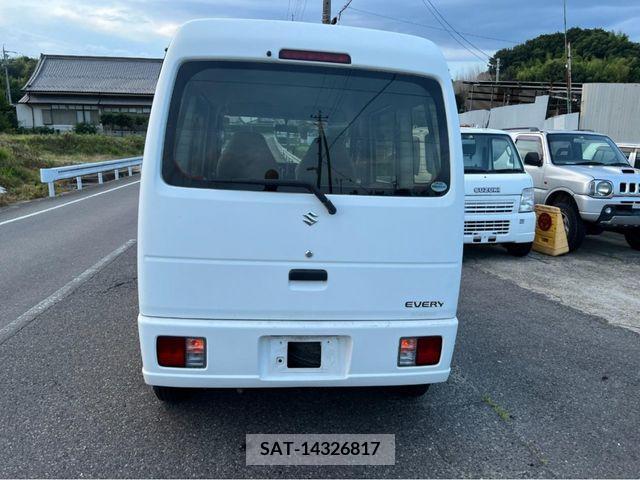 Suzuki EVERY 2009-11 345306-5