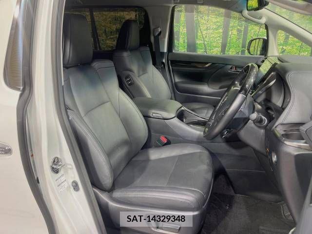 Toyota ALPHARD 2022-04 209045-9