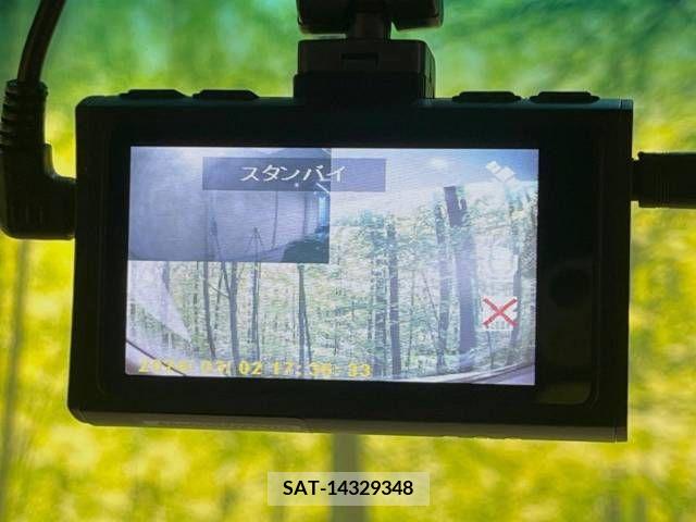 Toyota ALPHARD 2022-04 209045-7