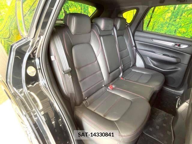 Mazda CX-5 2022-03 228392-10