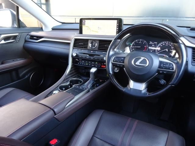 Lexus RX 2020-10 21614-13