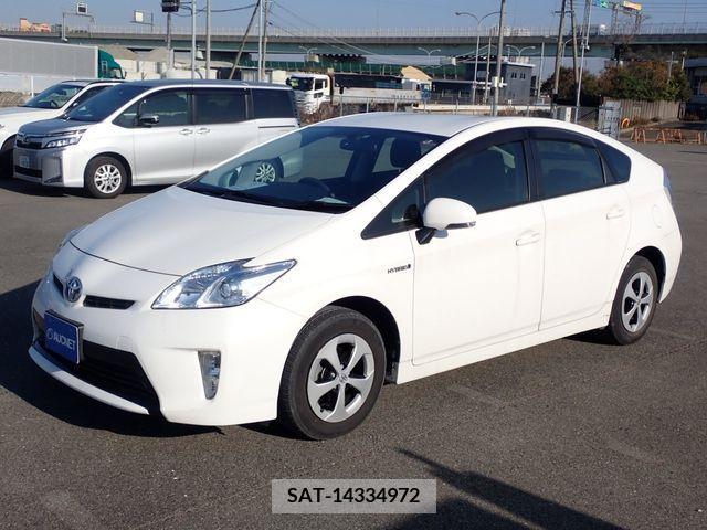 Toyota PRIUS 2016-02 213369-4