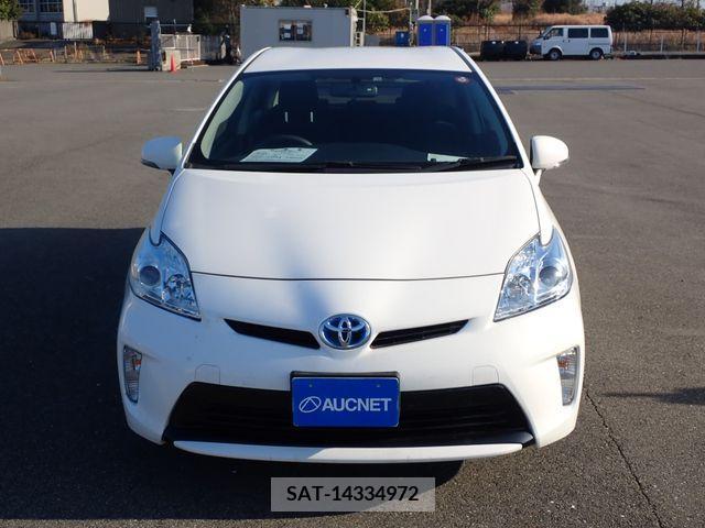 Toyota PRIUS 2016-02 213369-3