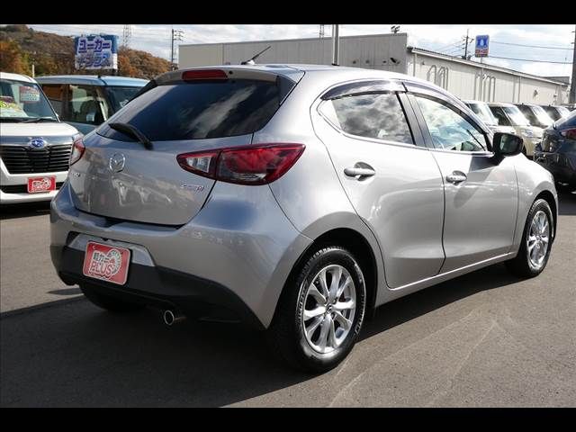 Mazda DEMIO 2014-12 190312-16