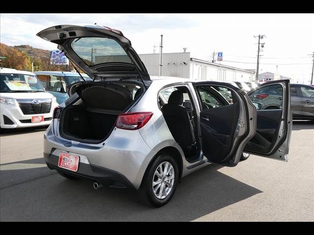Mazda DEMIO 2014-12 190312-19