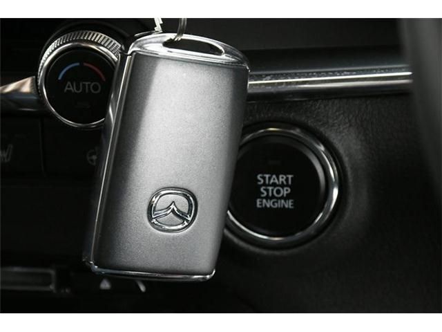 Mazda MAZDA3 2022-01 26433-8