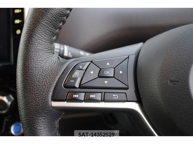 Nissan SERENA 2021-08 284190-5