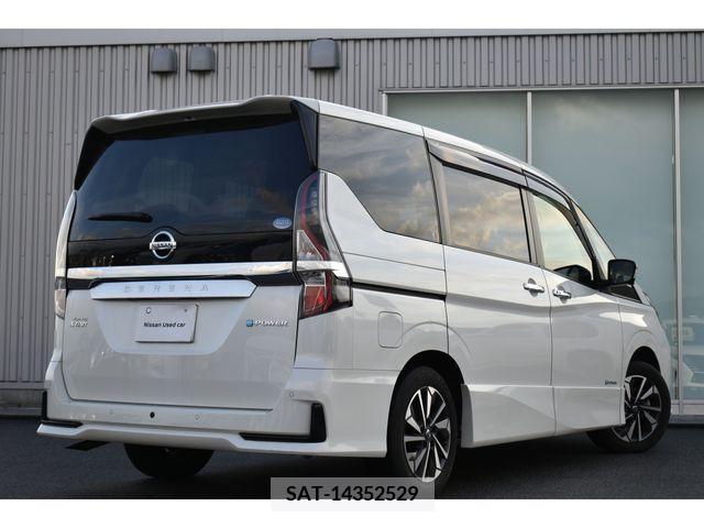 Nissan SERENA 2021-08 284190-1