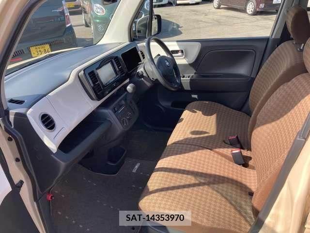 Nissan MOCO 2011-03 242161-12