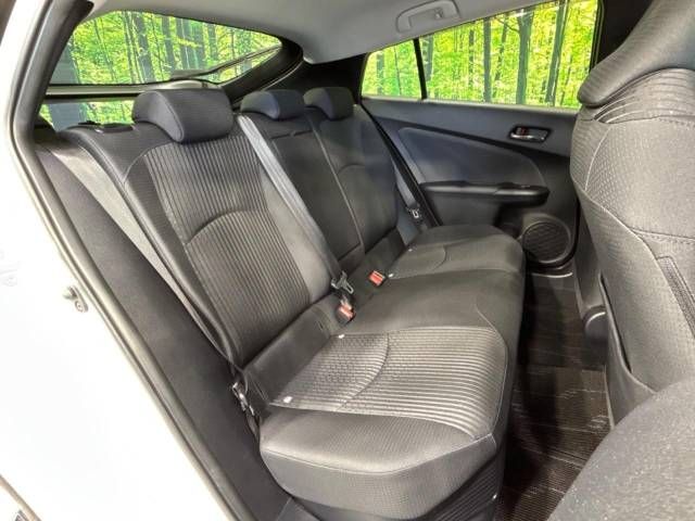 Toyota PRIUS 2016-03 191562-9