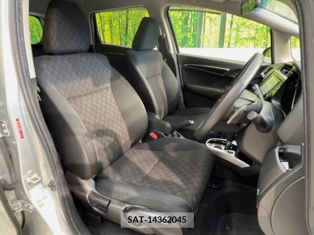 Honda FIT 2013-11 303821-8