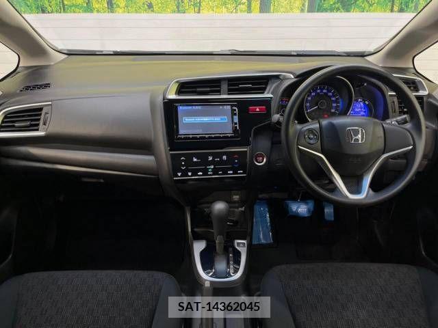 Honda FIT 2013-11 303821-1