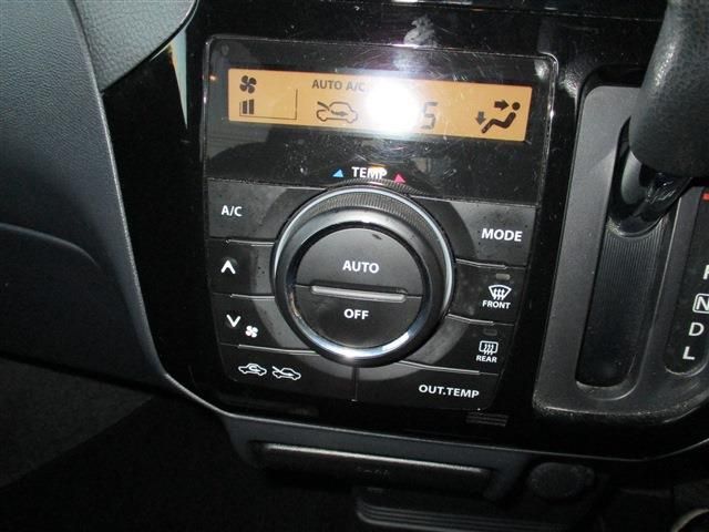 Nissan ROOX 2011-01 1554-11
