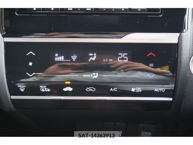 Honda FIT HYBRID 2017-11 270893-9