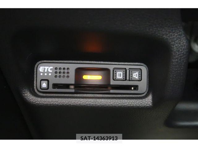 Honda FIT HYBRID 2017-11 270893-12