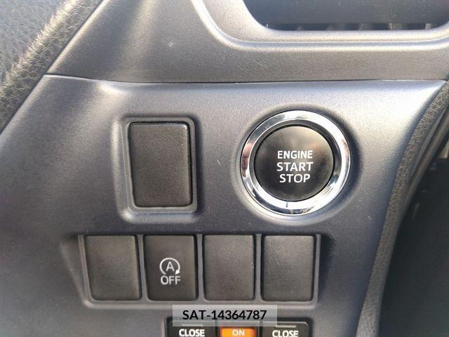 Toyota VOXY 2014-03 288888-11