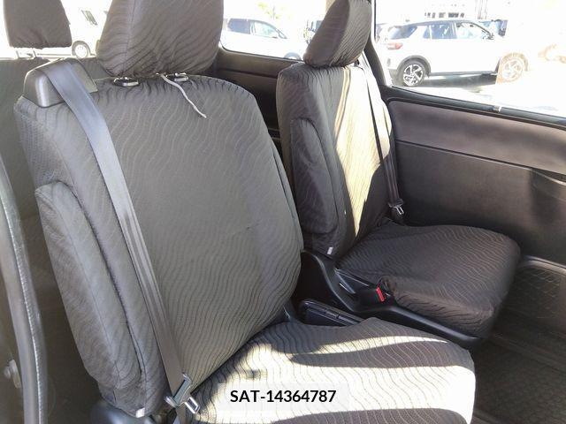 Toyota VOXY 2014-03 288888-18