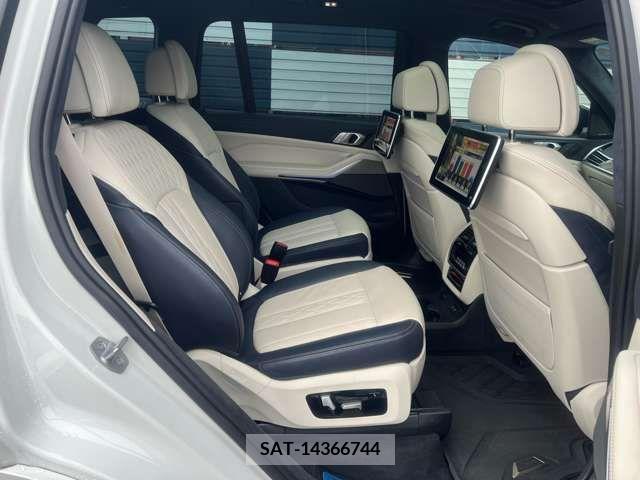 Bmw X7 2019-09 207655-11
