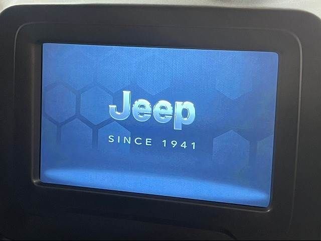 Jeep RENEGADE 2021-03 23557-2