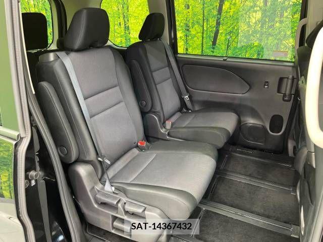 Nissan SERENA 2020-09 284207-9