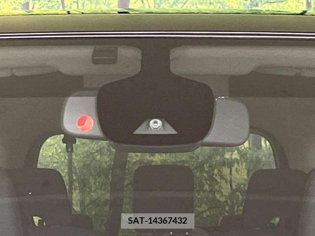 Nissan SERENA 2020-09 284207-4