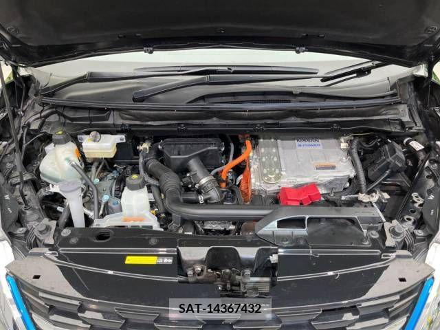 Nissan SERENA 2020-09 284207-18