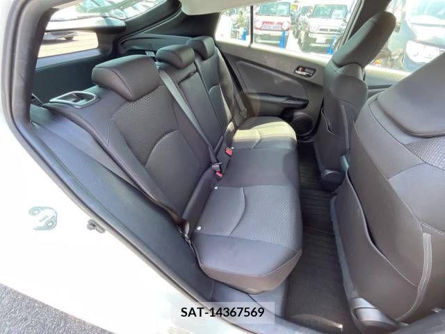 Toyota PRIUS 2019-10 386694-9