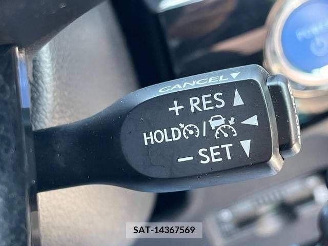 Toyota PRIUS 2019-10 386694-5