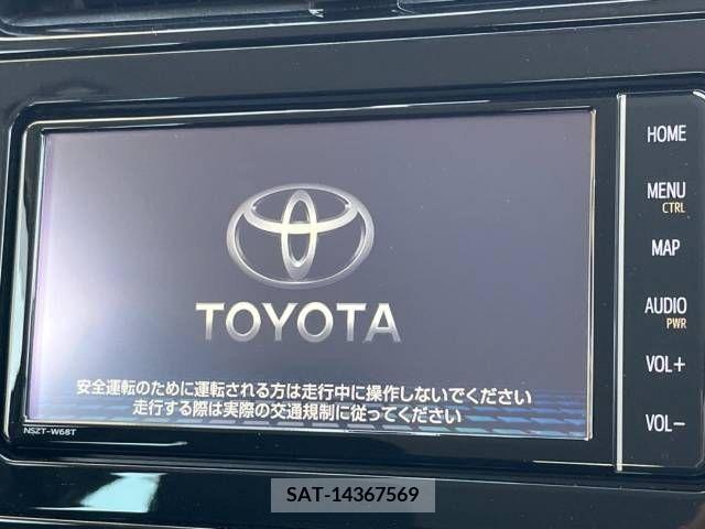 Toyota PRIUS 2019-10 386694-2
